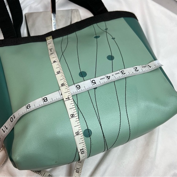 Holly Aiken Hand Crafted Vinyl Snap Close Tote (choose one color) - Picture 7 of 9